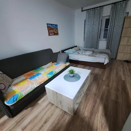 Apartman 6 Novi Sad Exterior photo